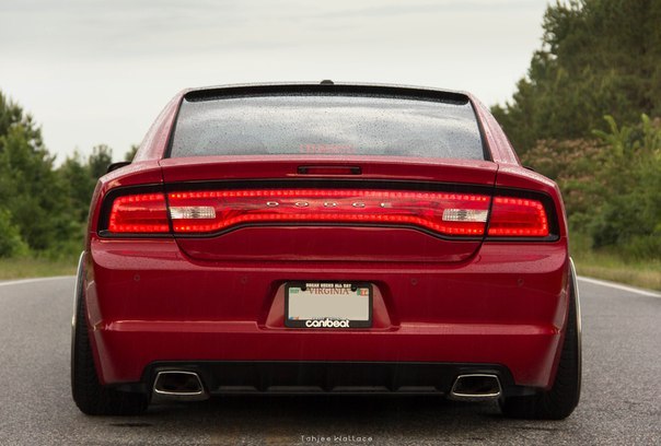 Dodge Charger R/T.