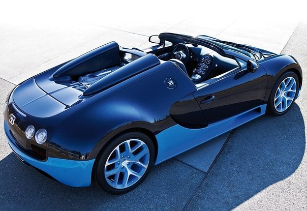 Bugatti Veyron Grand Sport vitesse Вдохновлённый рекордами Bugatti Veyron Super Sport, Veyron Grand Sport Vitesse питается от 8,0 - литрового W16 двигателя, который извергает немыслимые 1200 л.с. при 6400 оборотах в минуту. Максимальный крутящий момент этого монстра составляет 1500 Нм, который достигается между 3000 - 5000 оборотах в минуту.