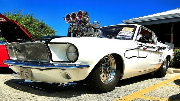 1968 Ford Mustang Dragster