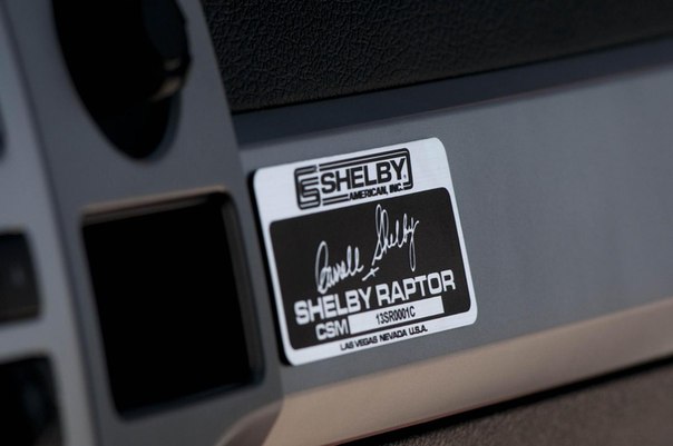 Ford F-150 SVT Raptor Shelby