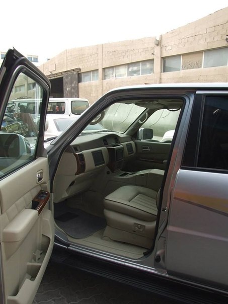 Необычный арабский Nissan Patrol