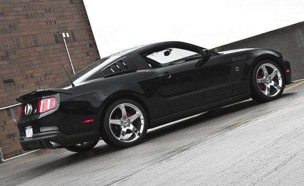 Roush Ford Mustang 427R