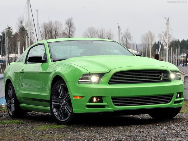 Ford Mustang (2013)