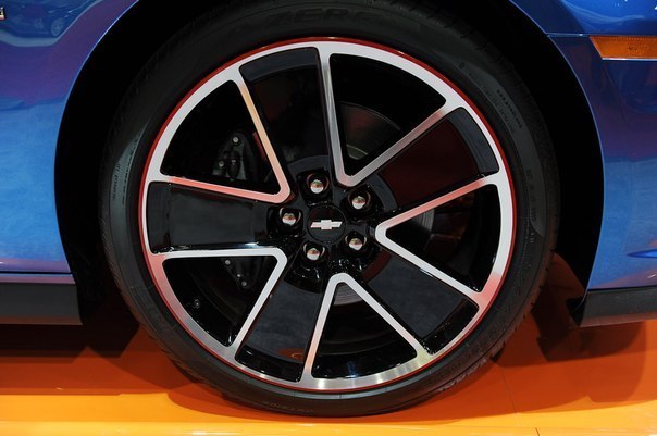 SEMA 2012: Chevrolet представил 2013 Camaro Hot Wheels Edition