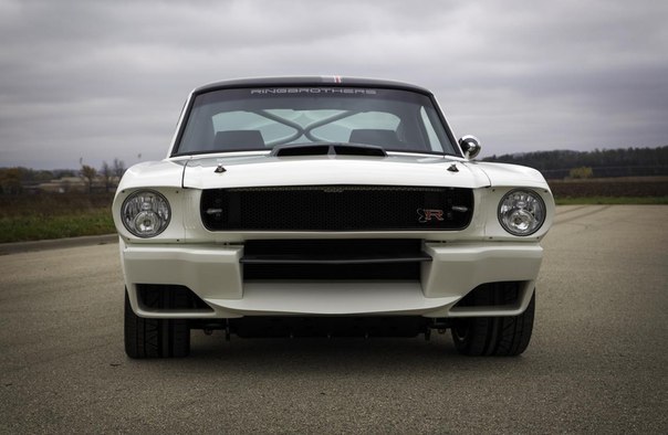 Ford Mustang Blizzard от Ringbrothers 710 hp