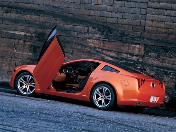 2006 Ford Mustang by Giugiaro Concept