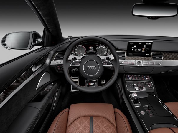 Audi S8 (D4)