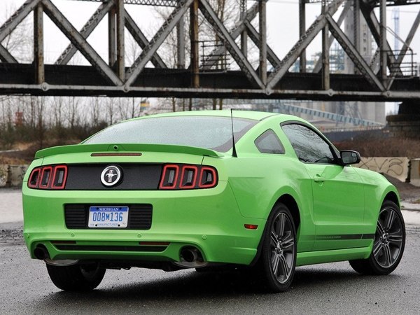 Ford объявил стоимость Mustang 2014 в США
