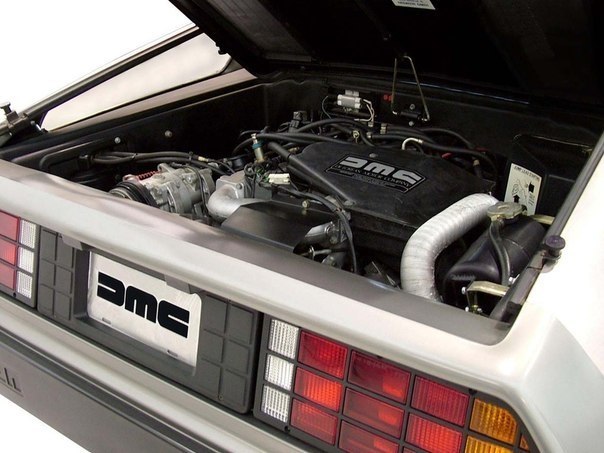 DeLorean DMC-12 1981–83