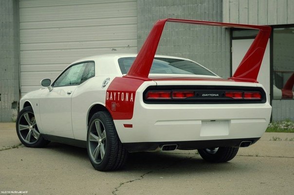 '09 Dodge Challenger R/T "Daytona"