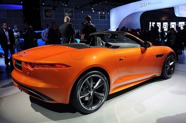 Лос-Анджелес 2012: Восхитительный 2013 Jaguar F-Type