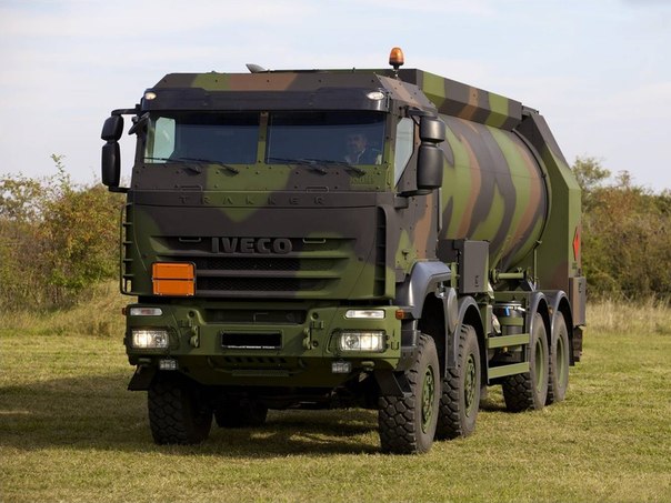 KMW Iveco Trakker 8x8 Armoured, 2012