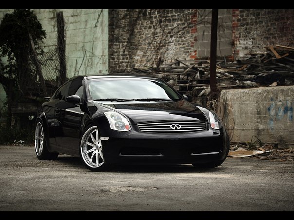 Infiniti G35 