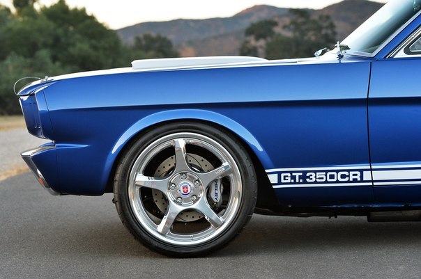 Classic Recreations Shelby GT350CR