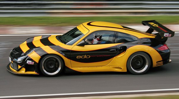 Porsche 911 GT2 RS Maya the Bee Edo Competition, 2005